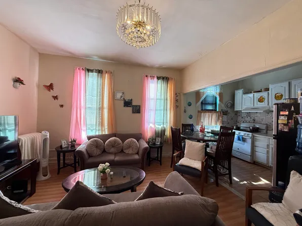 1309 Summit Avenue image 18 of 31