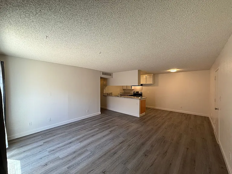 1713 Randazzo Ave — Photo 6
