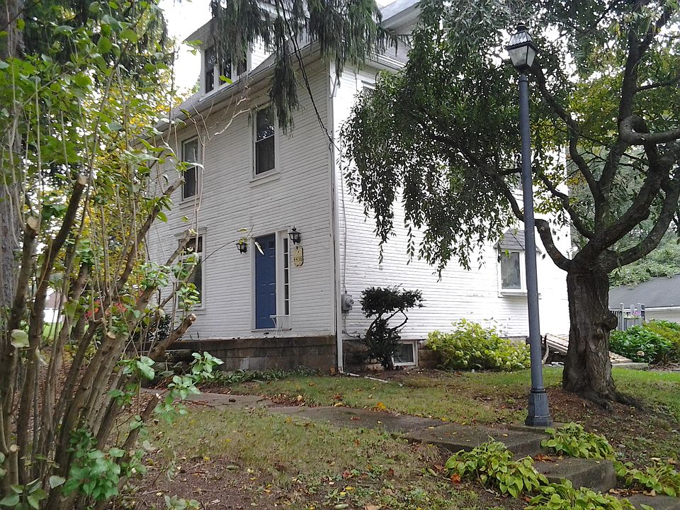 1st image of 4436 Oakdale Dr