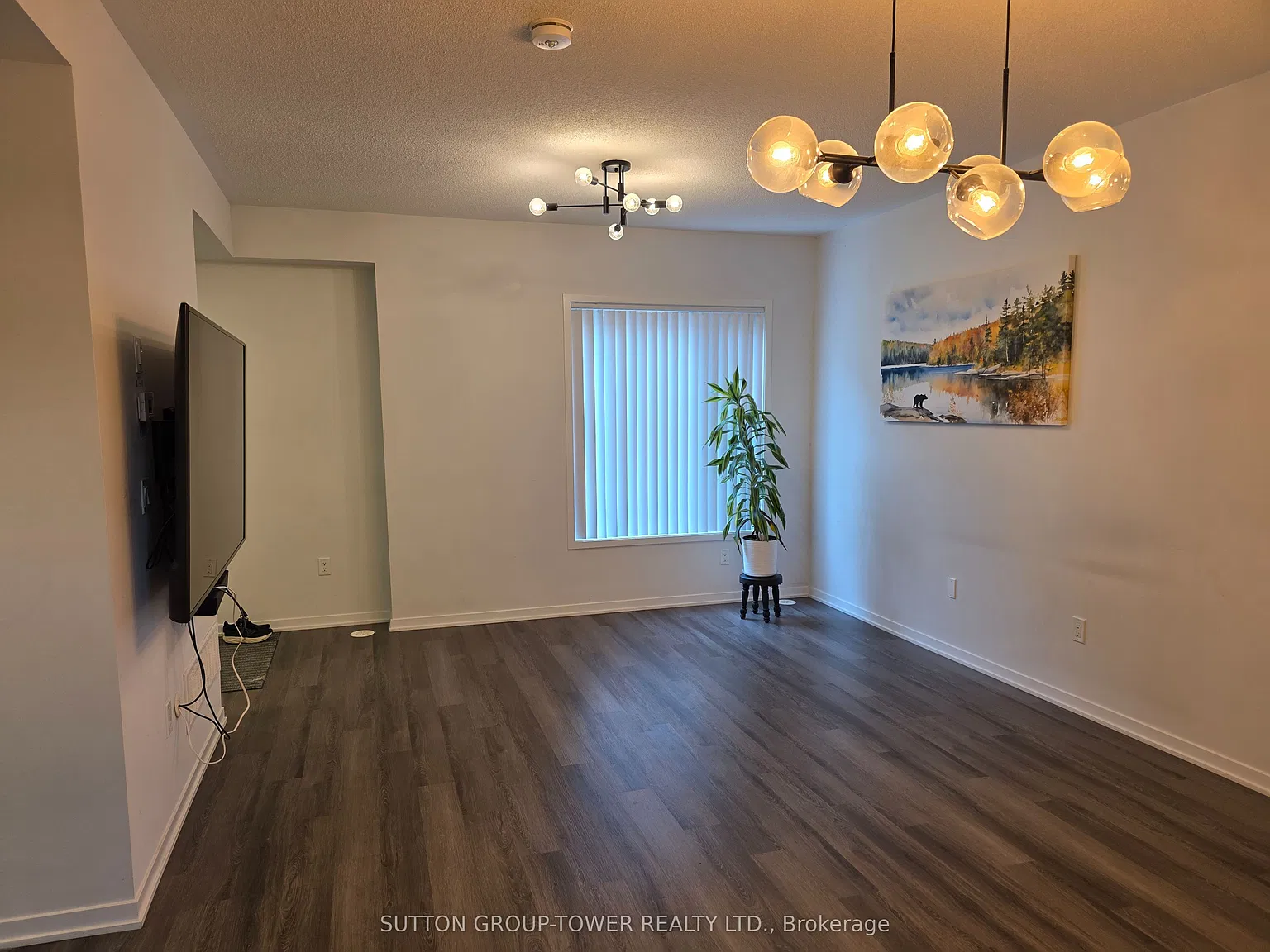 2 bed, $2,799 — Photo 2