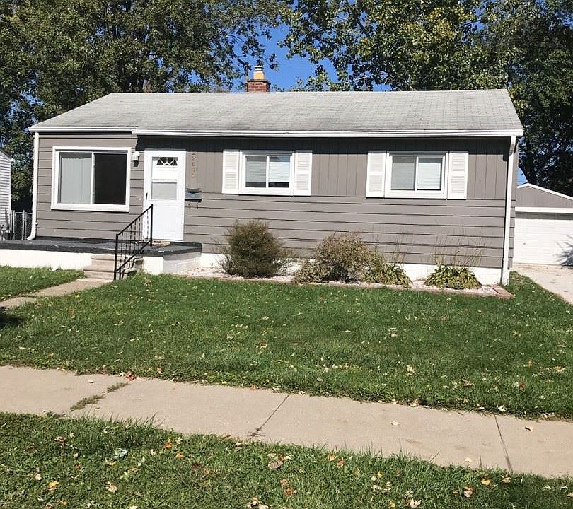1st image of 22645 Stephens St