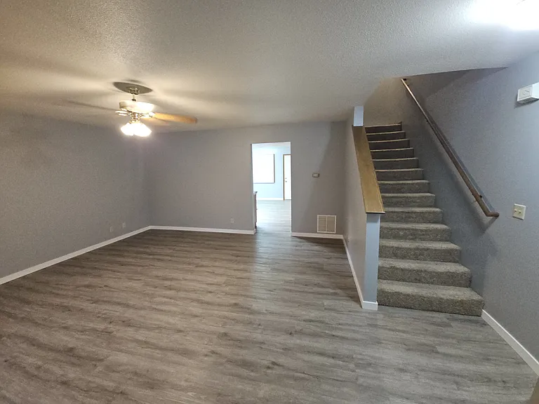 1023 Kearney St — Photo 2