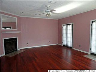 2nd image of 15574 Riverdale Ave E