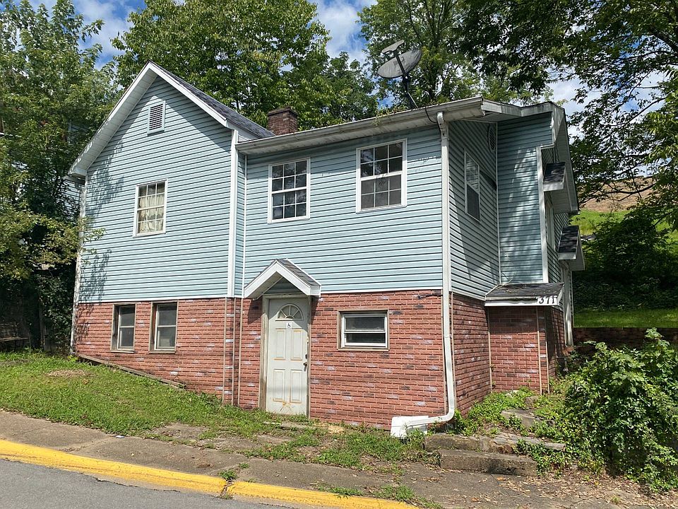 2nd image of 371 Mansion Ave