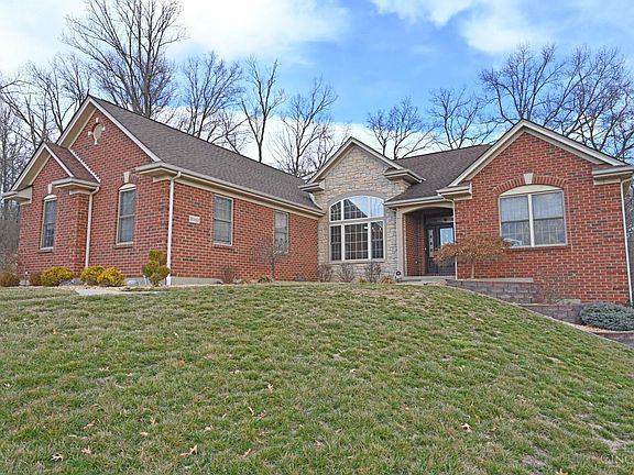 5th image of 20162 Augusta Dr