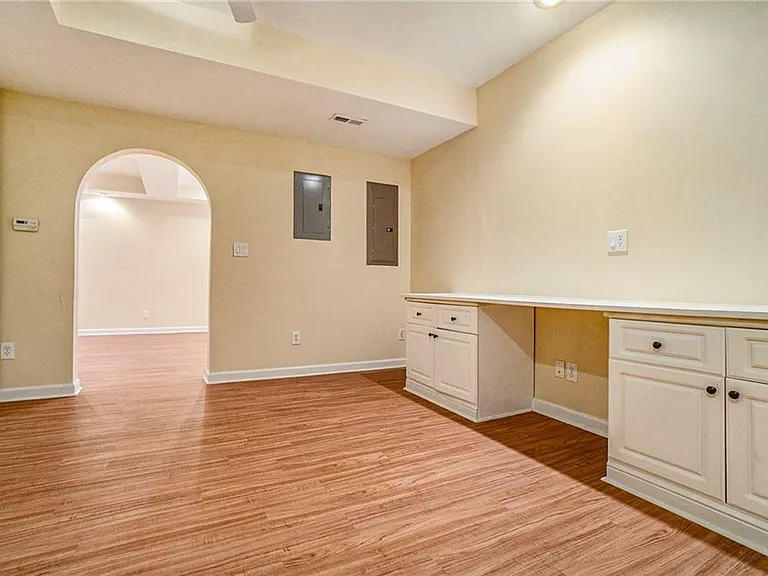 4893 Delford Ct SE — Photo 22