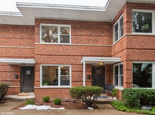 606 Ridge Rd, Wilmette, IL 60091