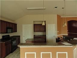 3rd image of 4613 Fox Meadows Ln