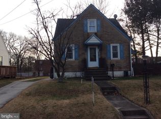 136 E Olive St, Westville, NJ 08093