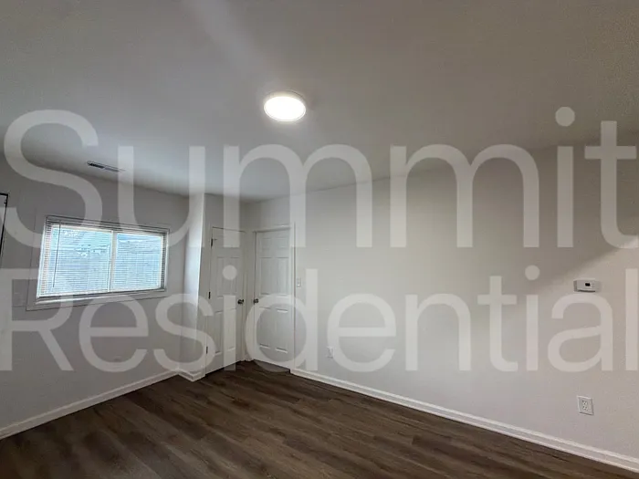 327 Laclede St #B — Photo 12