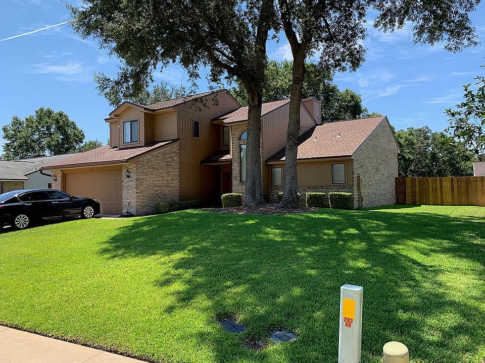 1st image of 236 Bayberry Dr
