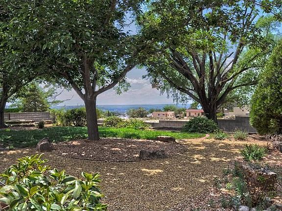 4th image of 1117 Monte Largo Dr NE