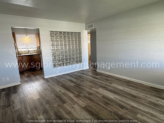 2nd image of 2030 E Glenrosa Ave #2