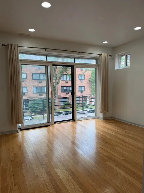 2 bed, $2,200 — Photo 3