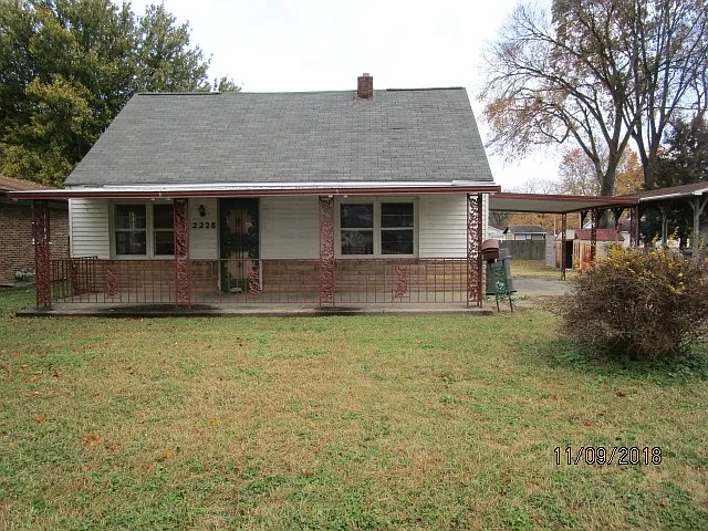 2228 Frisse Ave photo 1