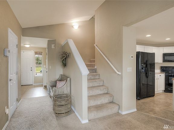 4th image of 2145 Pleasanton Ct SE