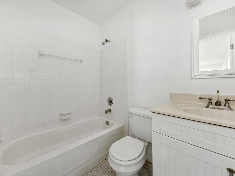 1st image of 504 Sandpiper Circle #504