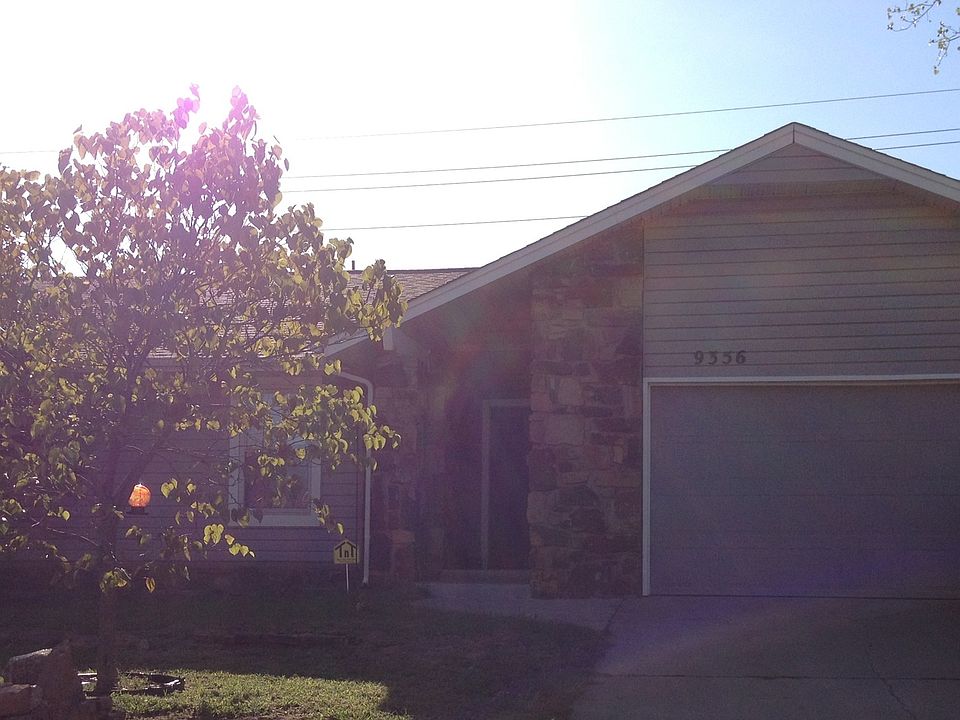 2nd image of 9356 S 65th Pl E