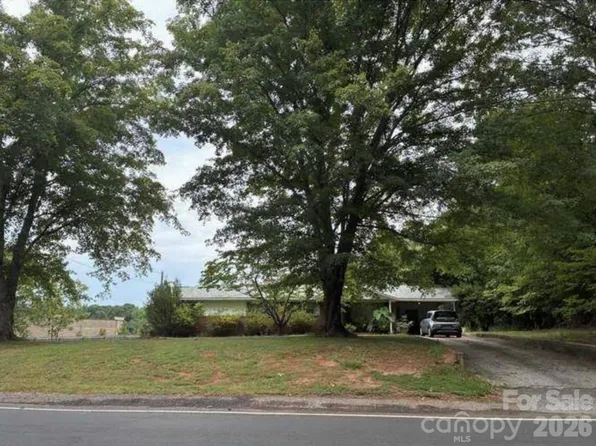 210 Sharon Rd, York, SC 29745