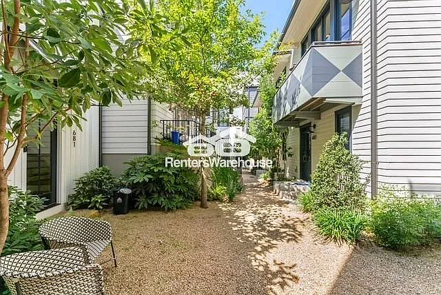 679 Arcos Way SE — Photo 18