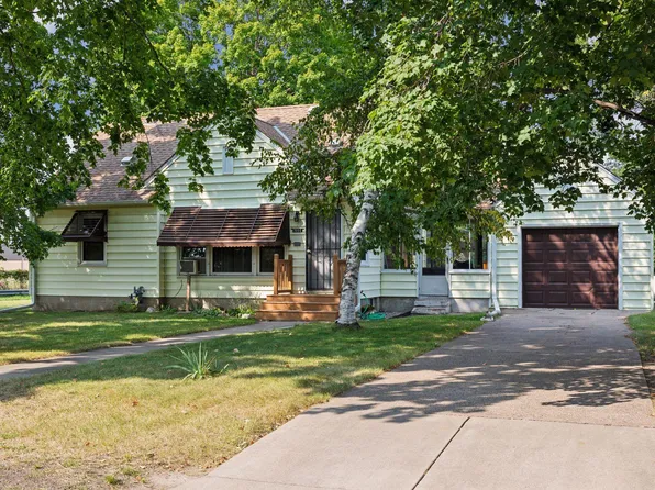 3006 53rd Ave N, Brooklyn Center, MN 55430