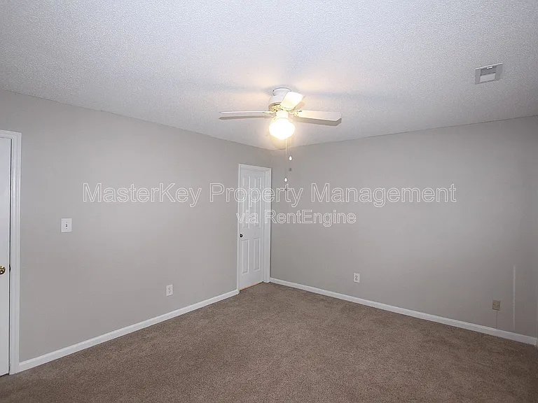 5606 Split Oak Way — Photo 14
