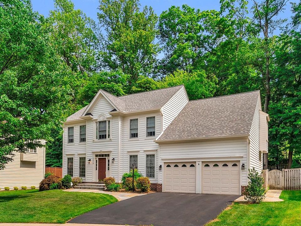 1st image of 9515 Holly Prospect Ct