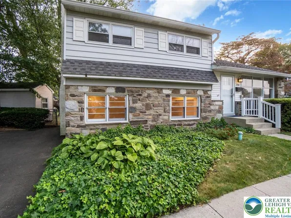 898 Walnut Rd, Warminster, PA 18974