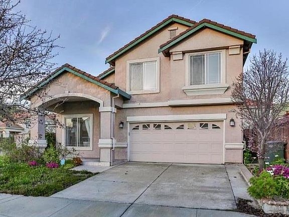 3rd image of 34637 Arroyo Dr