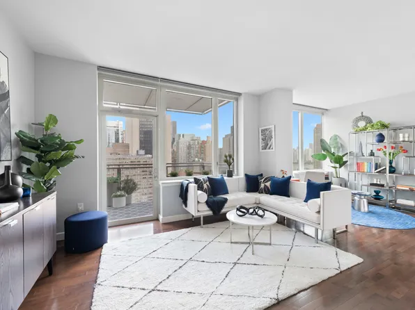 225 East 34th Street image 1 of 20