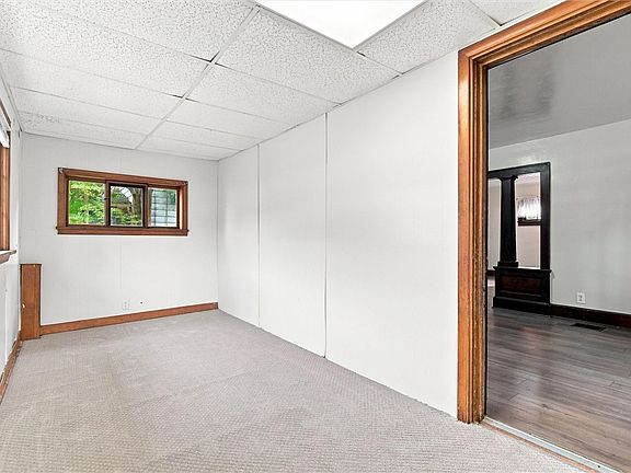 2nd image of 537 McClure Ave