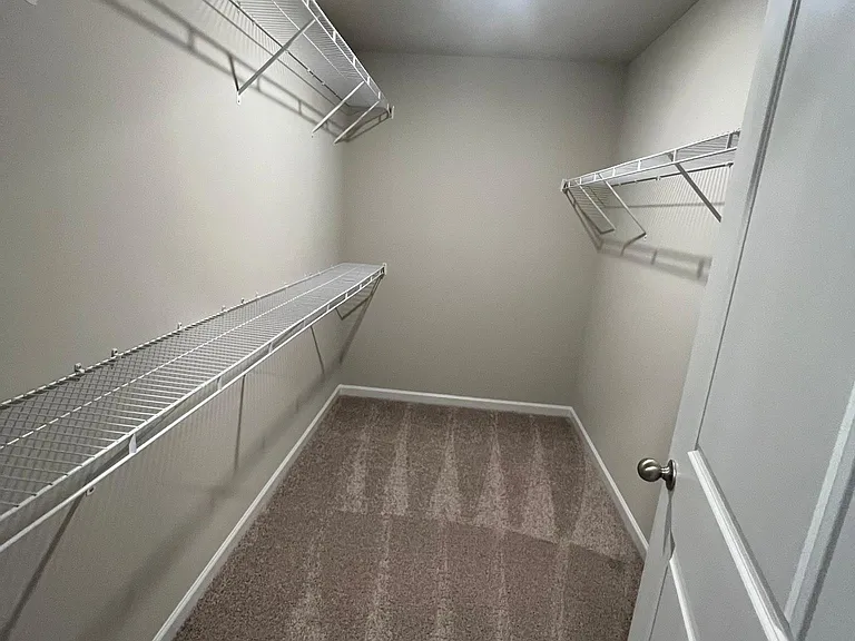 1616 Fern Ridge Ln — Photo 22