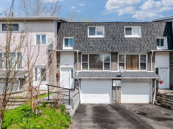 812 Glengarry Blvd, Cornwall, ON K6H 6E7