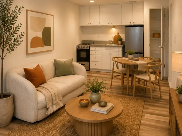 Experience the best of Seattle living at 2111 N 63rd in the sought out neighborhood of Greenlake!, 2111 N 63rd St #2B, Seattle, WA 98103