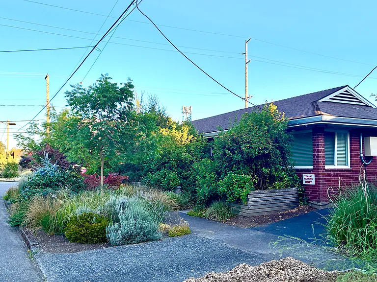 6112 N Lovely St — Photo 5