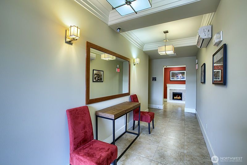 3rd image of 3232 15th Avenue W