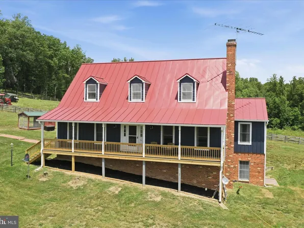 59 Harry Settle Rd, Castleton, VA 22716