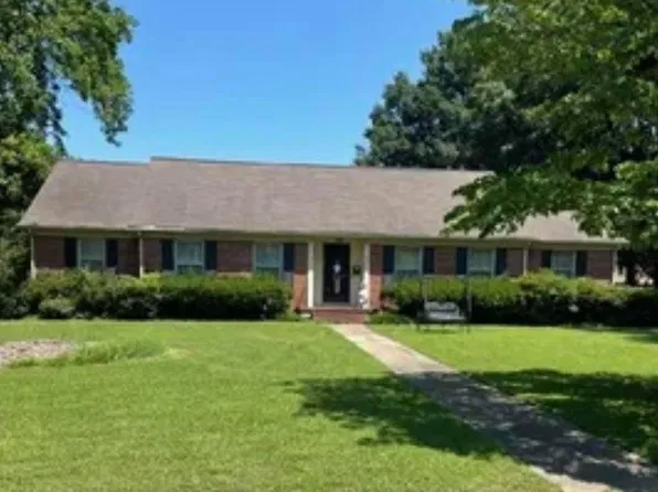 912 Indiana St, Blytheville, AR 72315