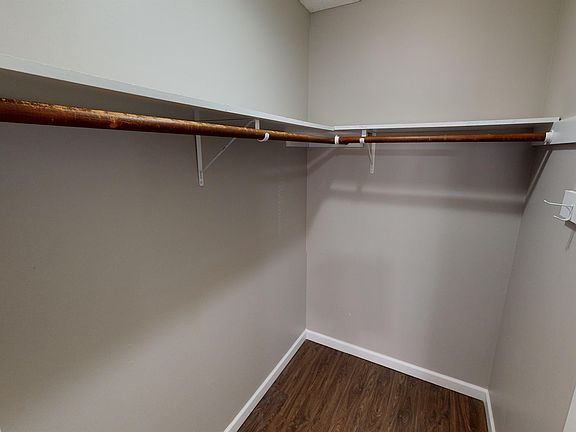 2nd image of 3220 W 13th St APT 8