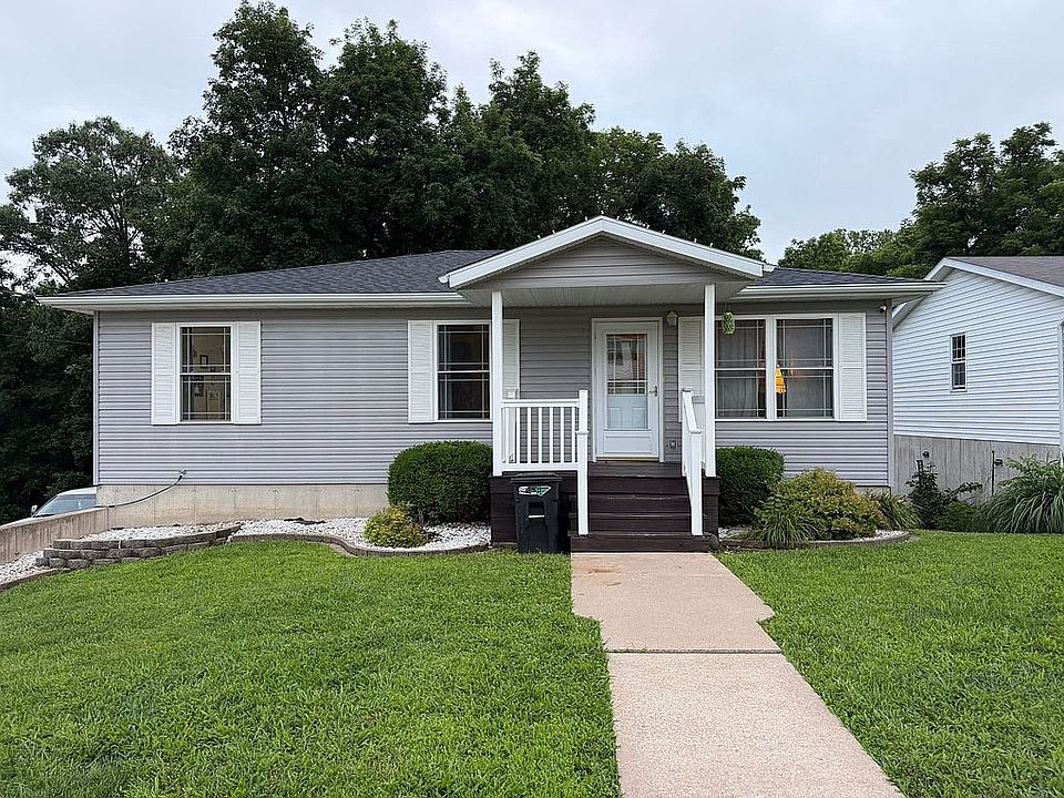1st image of 107 Paulina Dr