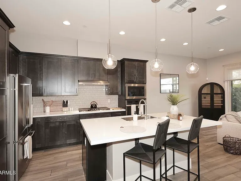7464 E Paraiso Dr — Photo 2