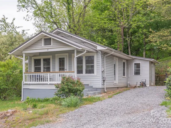 31 Abby Ln, Waynesville, NC 28785