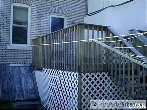 2nd image of 817 Saul St