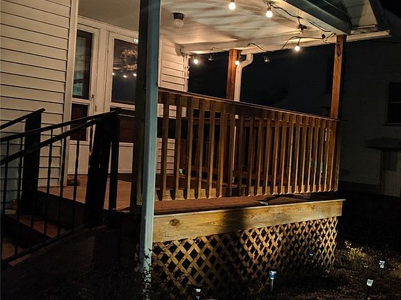 5th image of 117 Gilbert Ave