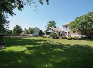 5231 Heathrow Ave, Kalamazoo, MI 49009