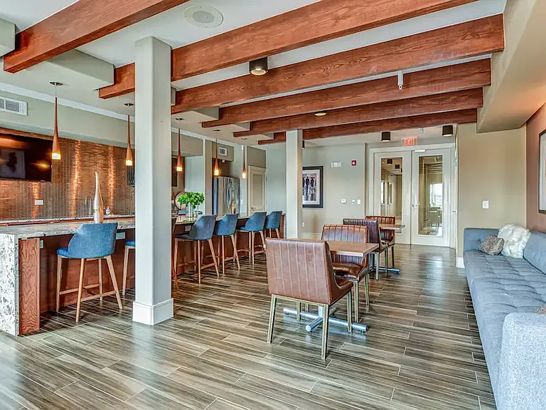 Bella Palazzo Luxury Apartment Community — Photo 21