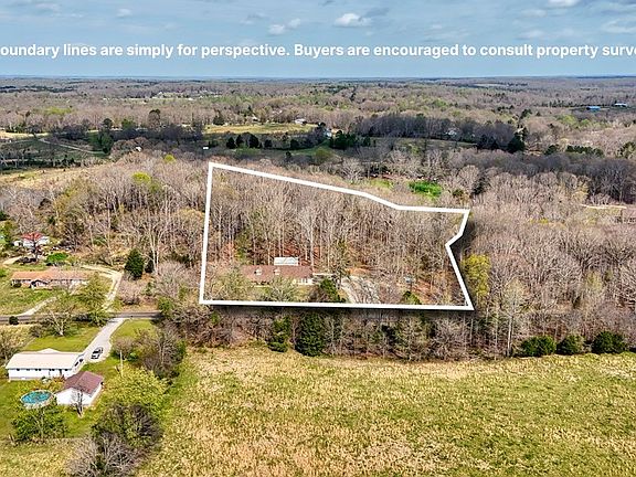 2nd image of 660 Beaver Dam Rd