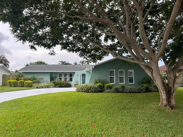 4368 Hawthorn Avenue, Palm Beach Gardens, FL 33410