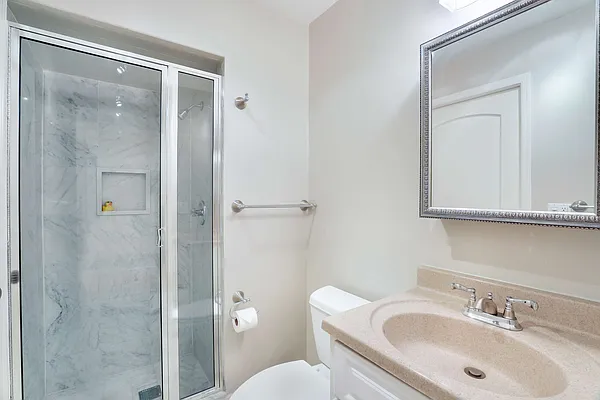 Sold by Thrasher Real Estate | media 11