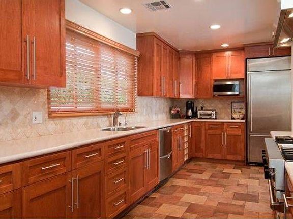 GALLEY KITCHEN